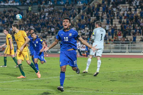 Thái Lan chốt danh sách, quyết vô địch AFF Cup 2016