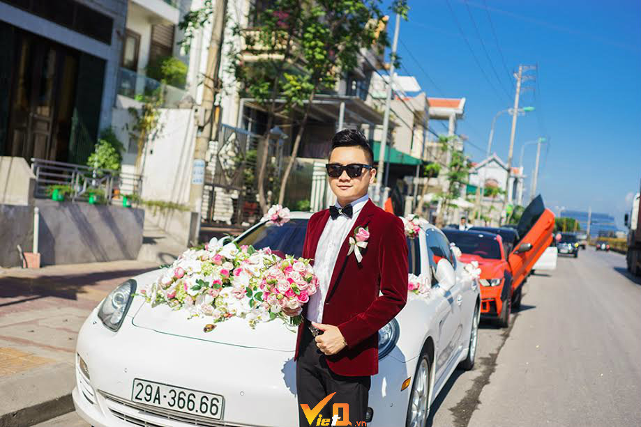 'Choáng ngợp' dàn siêu xe gần trăm tỷ trong đám cưới của đại gia Quảng Ninh