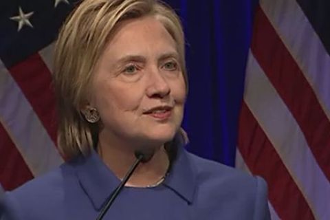 Hillary thú nhận không muốn ra khỏi nhà sau thất bại