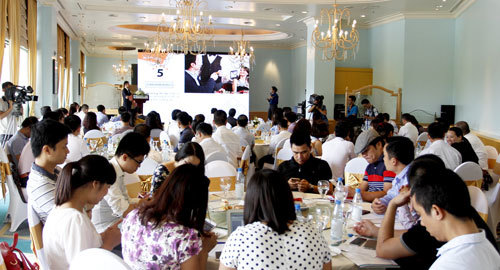 3.000 thẻ CEN Partnership tri ân khách hàng TP.HCM