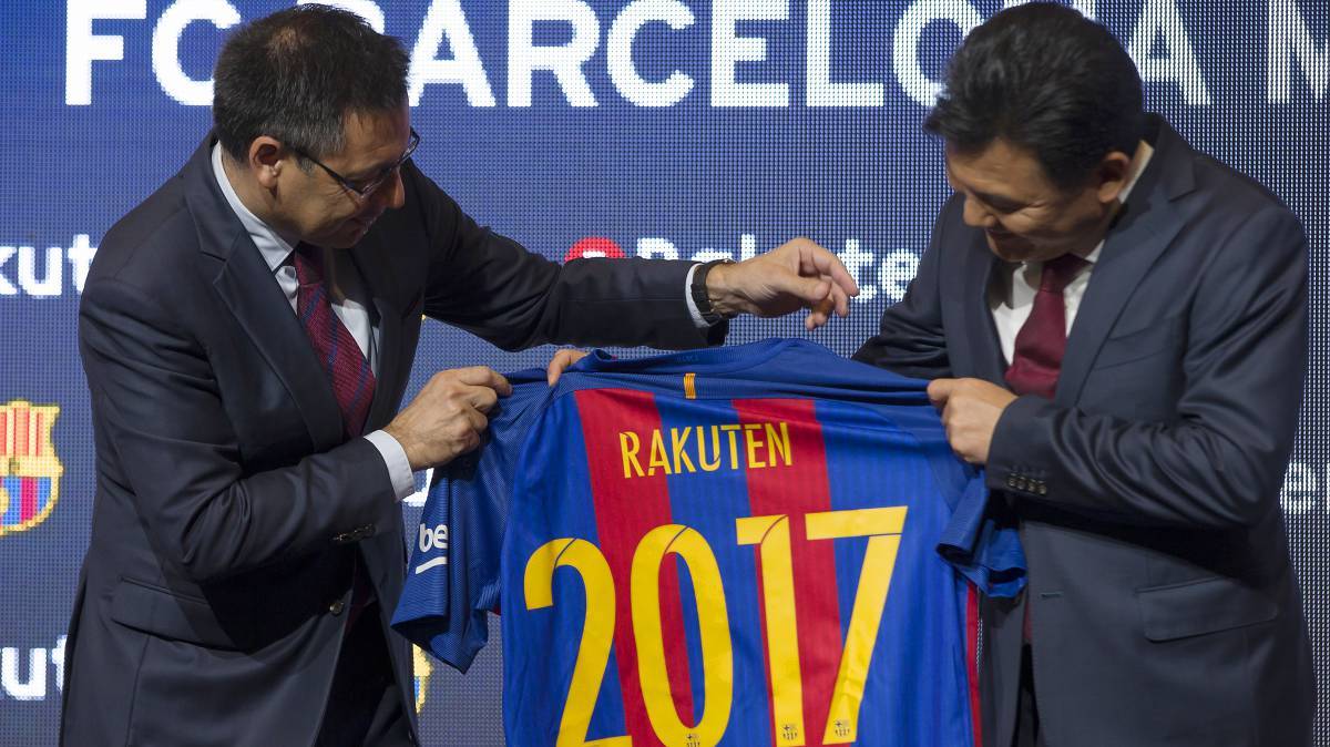 Kiếm bộn tiền từ Nhật Bản, Barca vẫn 