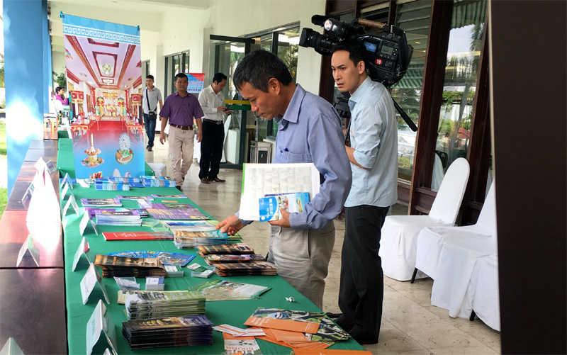 Biển đã sạch, 6 tỉnh miền Trung xúc tiến mời khách