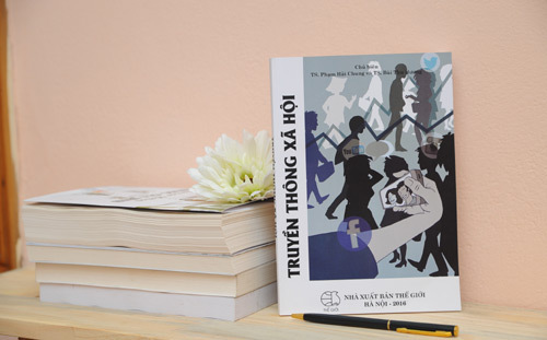 Cuốn sách bóc tách các xu hướng về truyền thông xã hội