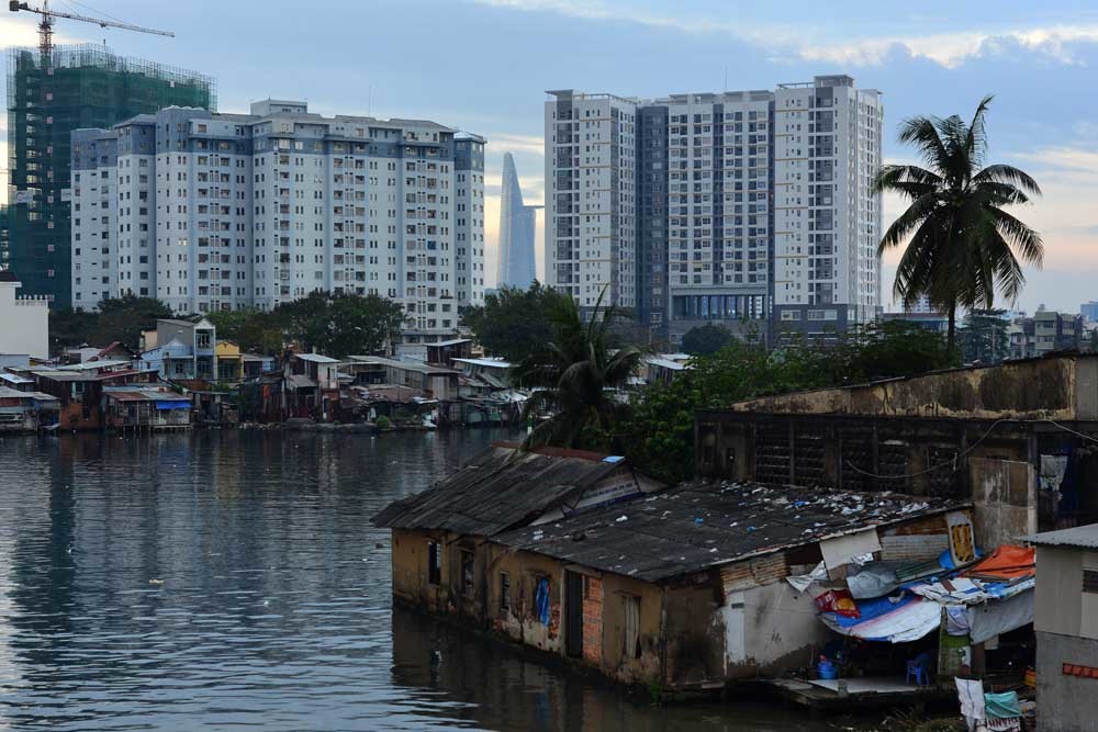 Cuộc sống “đen” giữa lòng Sài Gòn hiện đại