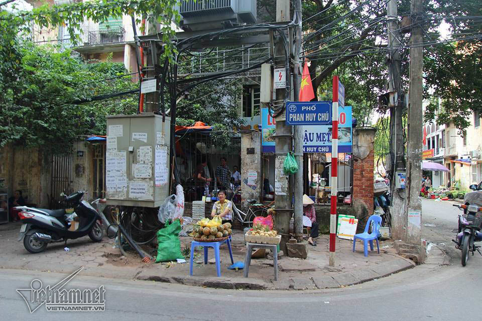 Ẩn họa 'bom cháy' giăng khắp phố Hà Nội