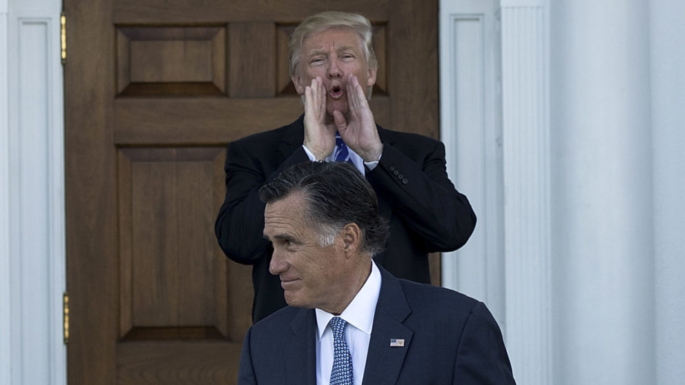 Trump gặp “người đối đầu” Mitt Romney