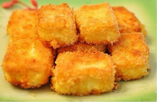 Cuối tuần, mách mẹ cách làm bánh sữa chiên giòn béo ngậy cho bé