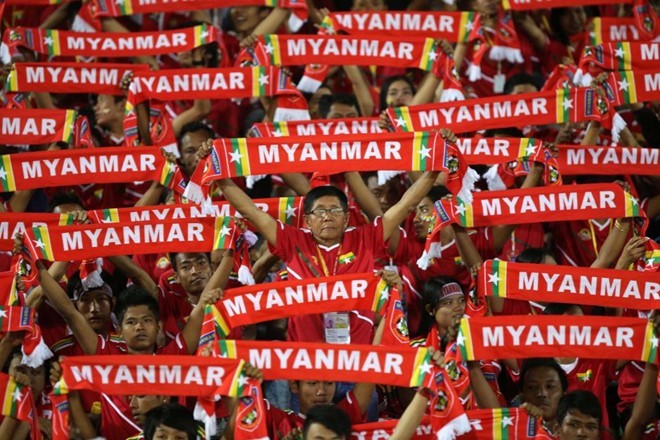 HLV Hữu Thắng: “Sức ép từ khán giả Myanmar sẽ rất kinh khủng”