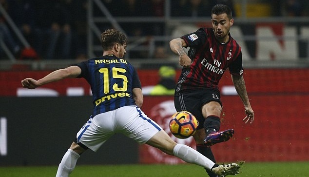 Milan và Inter cưa điểm sau màn rượt đuổi nghẹt thở