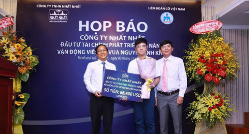 Vì sao Nhất Nhất đầu tư tiền tỷ vào thần đồng cờ vua?