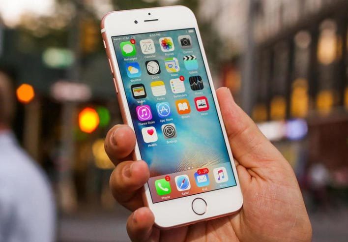 Apple thay pin miễn phí cho iPhone 6s tắt nguồn đột ngột