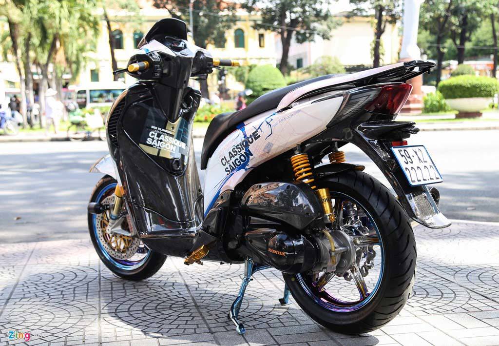Honda SH biển ngũ quý độ trên 200 triệu của biker Sài Gòn