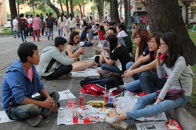 Tới Sài Gòn đi đâu cũng phải ghé cà phê bệt