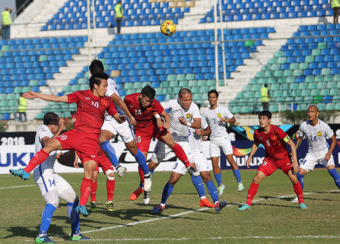 Soi kèo tài xỉu Andorra vs Burgos hôm nay, 21h15 ngày 12/10