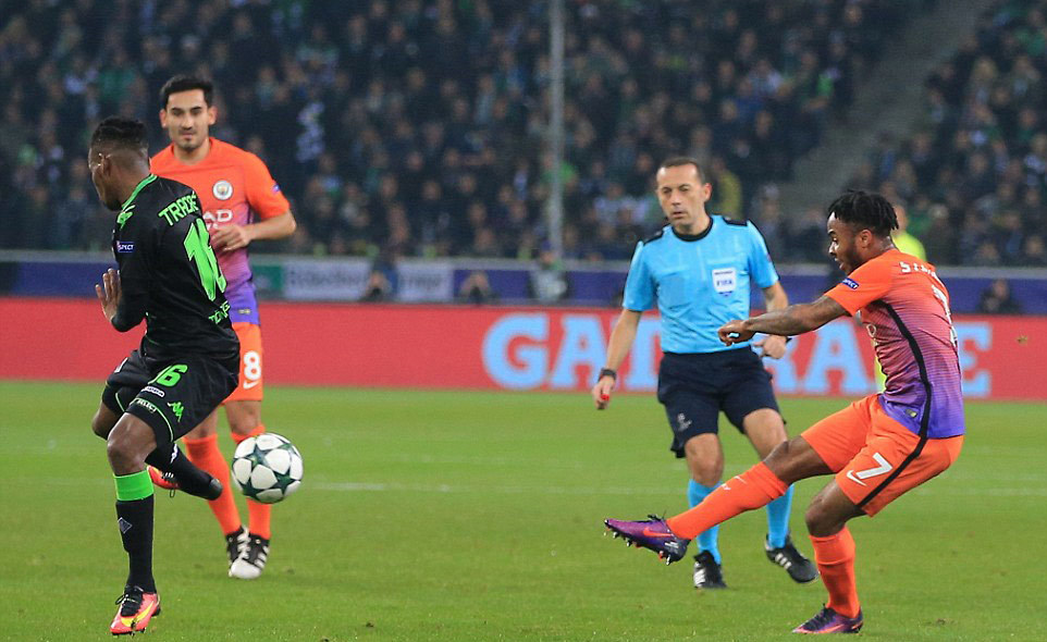 Video bàn thắng M'gladbach 1-1 Man City