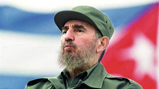 Lãnh tụ Cuba Fidel Castro qua đời