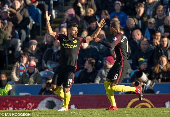 Video bàn thắng Burnley 1-2 Man City