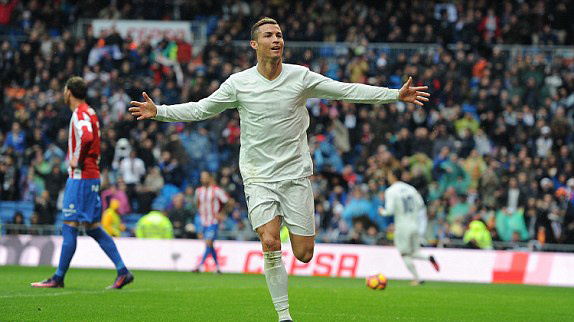 Ronaldo lập cú đúp, Real cho Barca