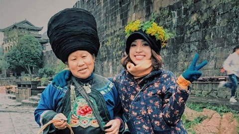 Bị nghi dùng bệnh tật để câu like: Vân Hugo lên tiếng