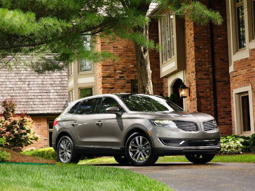 Top 10 mẫu SUV mới chạy êm ru nhất