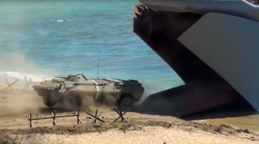 Nga tung video khoe sức mạnh Thủy quân lục chiến