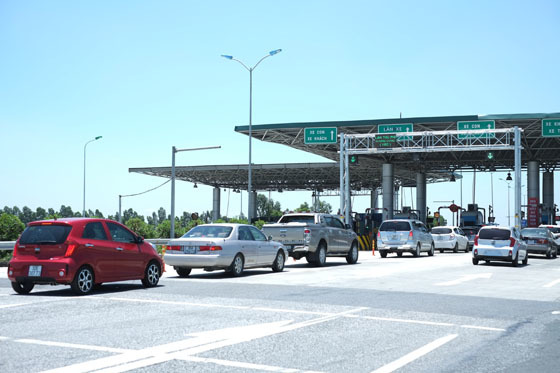 Bỏ thu phí trạm Đại Xuyên trên cao tốc Cầu Giẽ - Ninh Bình