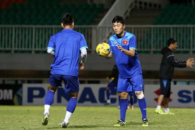 ĐTVN tập chiều 2/12