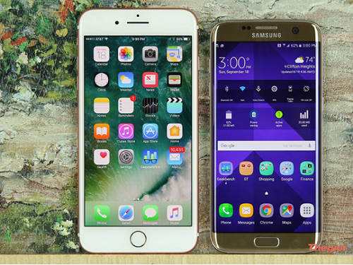 iPhone 8 và Galaxy S8 đều được trang bị màn hình OLED dẻo?