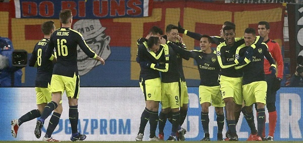 Arsenal làm mưa làm gió trên đất Thụy Sỹ