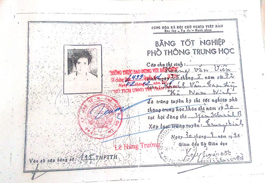 Buộc thôi học phó Đài Truyền thanh-Truyền hình xài bằng giả