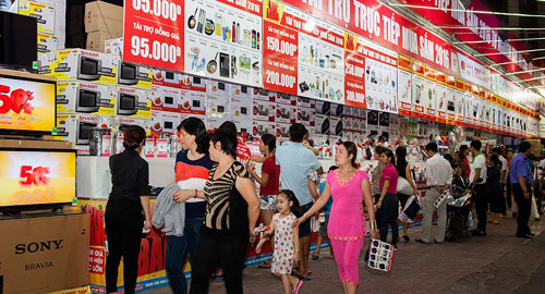 Cuối năm, thị trường bán lẻ Việt tăng tốc