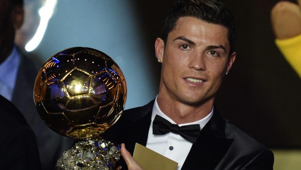 Nóng: Ronaldo giành Quả bóng Vàng 2016