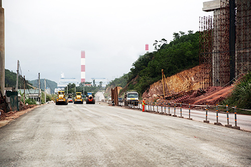 Nguyên nhân chậm tiến độ dự án nâng cấp QL 18