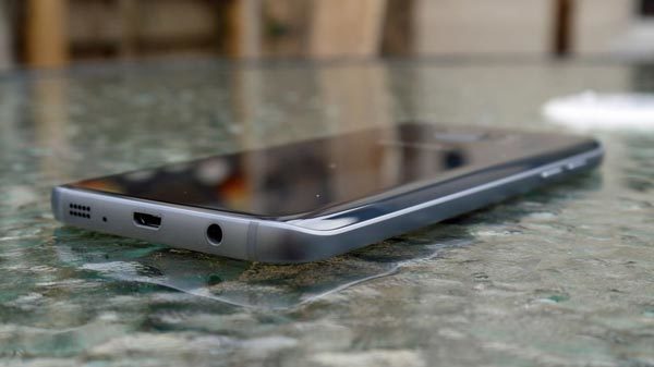Galaxy S8 sẽ không còn giắc cắm tai nghe 3,5mm?