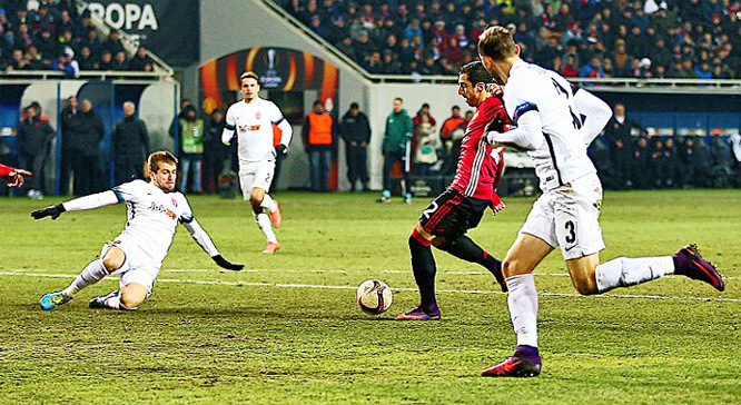 Video bàn thắng Zorya 0-2 MU