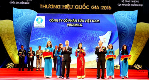 Thương hiệu Quốc gia 8 năm liên tiếp vinh danh Vinamilk