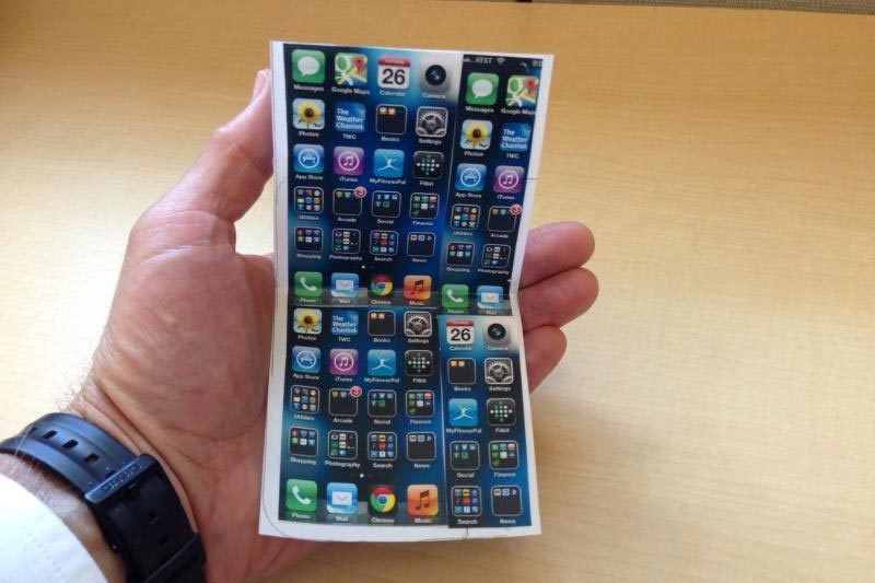 Apple sẽ sản xuất iPhone gập?
