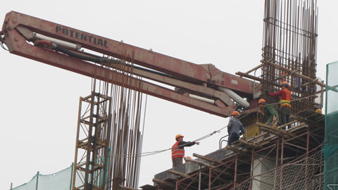 Nghệ An: Tuýt còi doanh nghiệp lén lút, làm liều