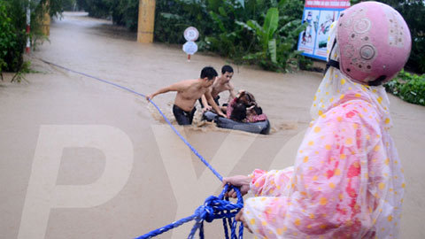 Hà Nội ngấm rét, Đà Nẵng đến Nha Trang mưa rất to