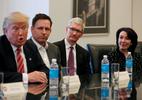 Trump ‘hàn gắn’ lòng tin với các sếp công nghệ