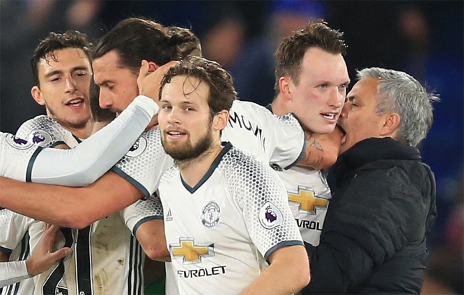 Mourinho hả hê: “Thắng như này, ai còn chê MU