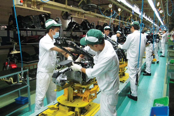 Tăng trưởng bằng con đường vay mượn thì bao giờ mới lớn?