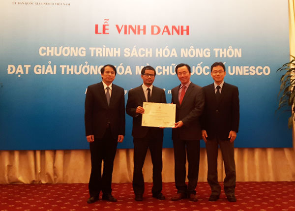 Vinh danh người giành giải thưởng xóa mù chữ của UNESCO