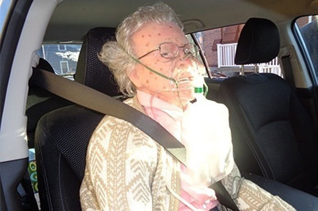 Phát hiện bất ngờ khi cảnh sát phá xe cứu người