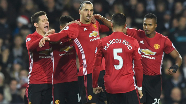 Mourinho phấn khích, ví Ibrahimovic là 