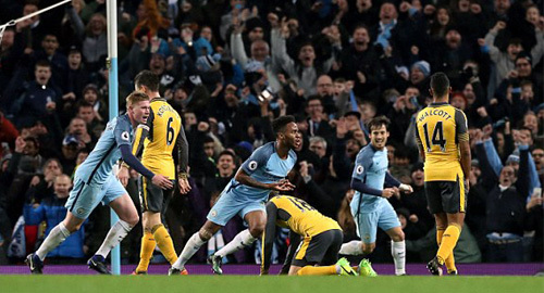 Video bàn thắng Man City 2-1 Arsenal