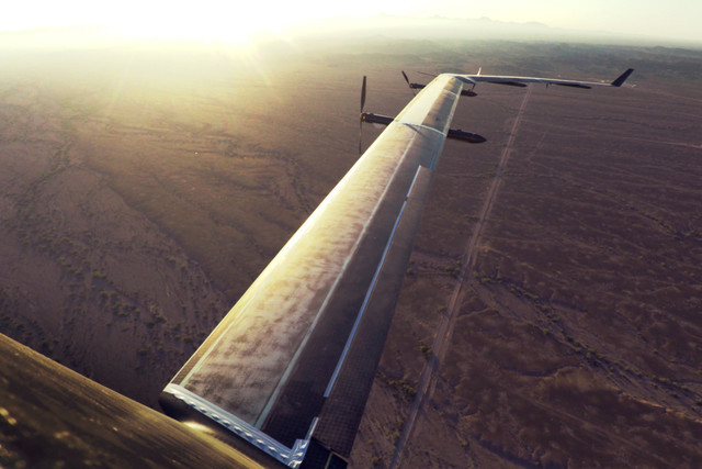 Drone cung cấp Internet của Facebook gặp nạn