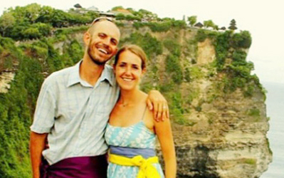 Cặp vợ chồng nghỉ trăng mật suốt 5 năm, qua 50 nước trên thế giới