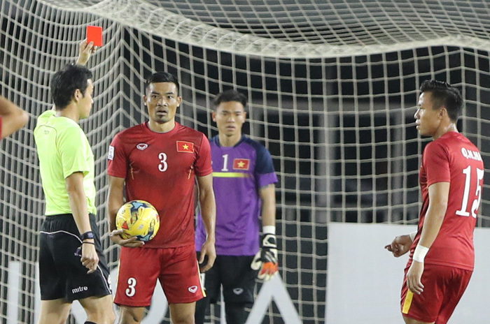 VFF phê phán lối chơi bạo lực của tuyển Việt Nam ở AFF Cup