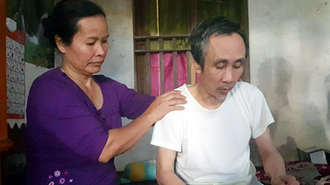 Nỗi tủi nhục đeo đẳng gia đình tử tù hàng chục năm